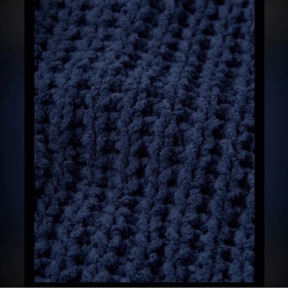 American Eagle Women's Navy Blue Cardigan Sweater - Picture 6 of 7